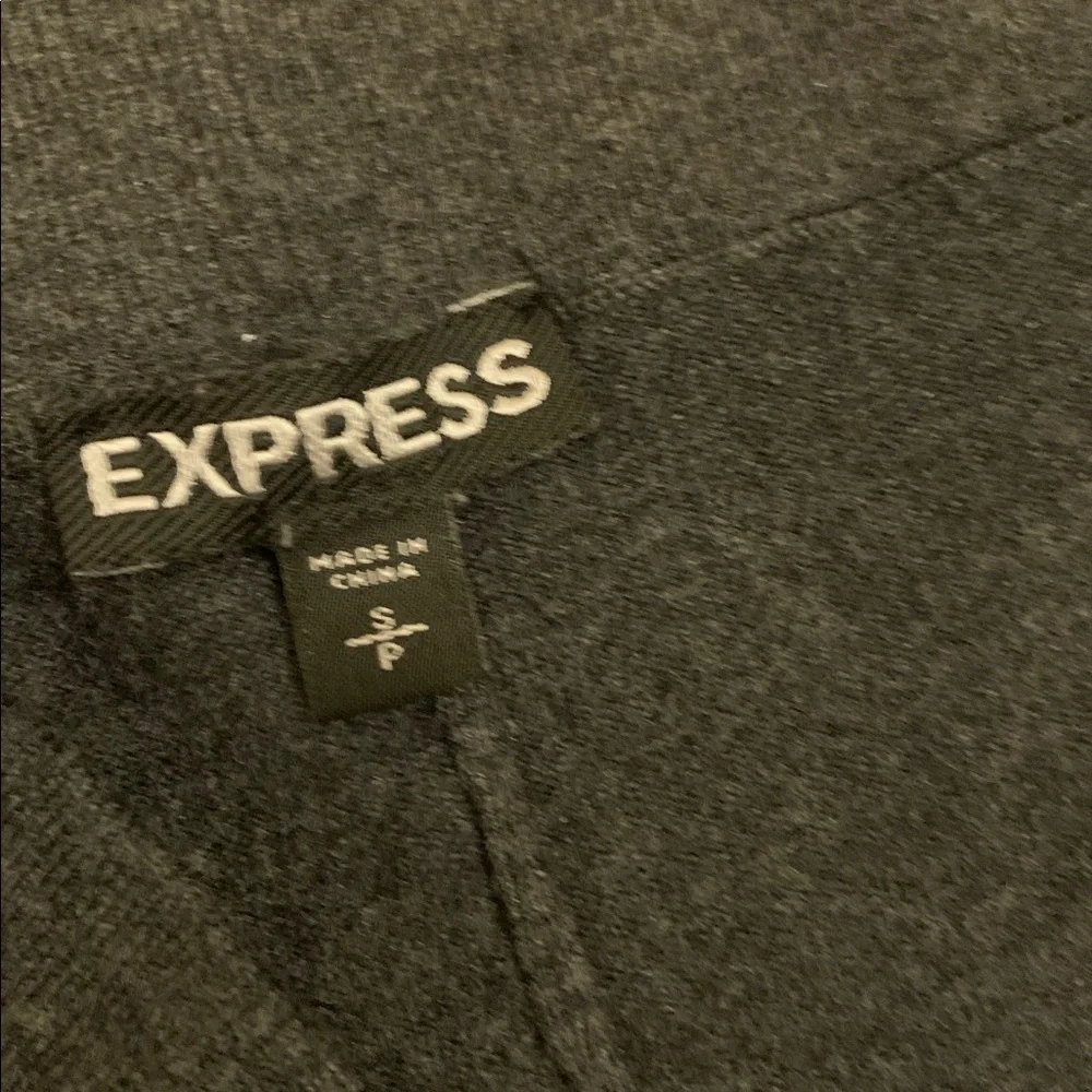Express size S button up and legging - Picture 10 of 11